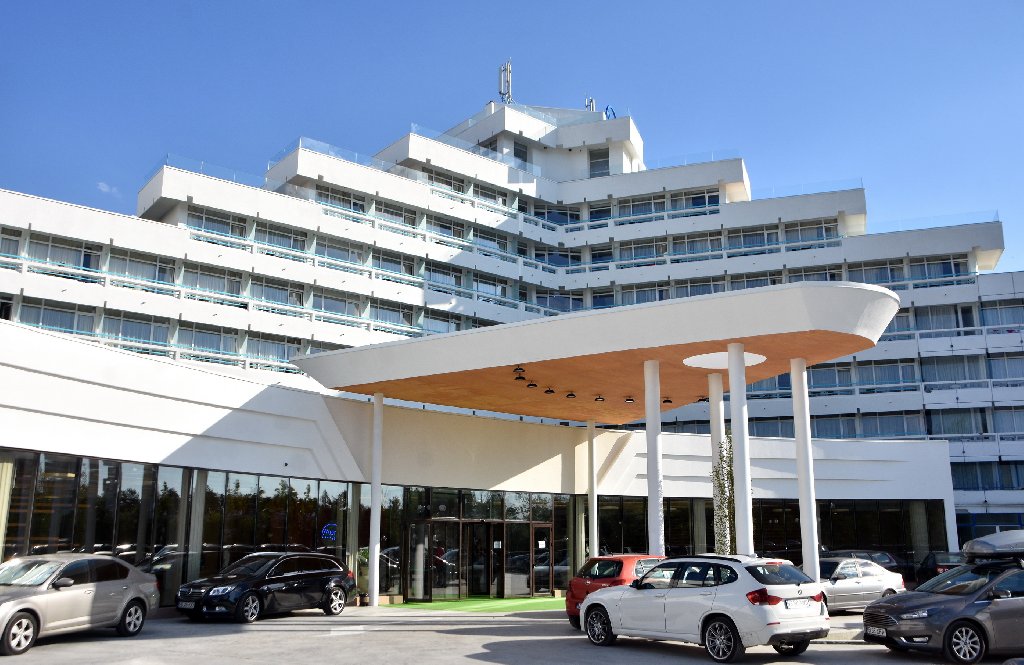 Oferte Cazare La Mera Onix Hotel Din Dobrogea Romania